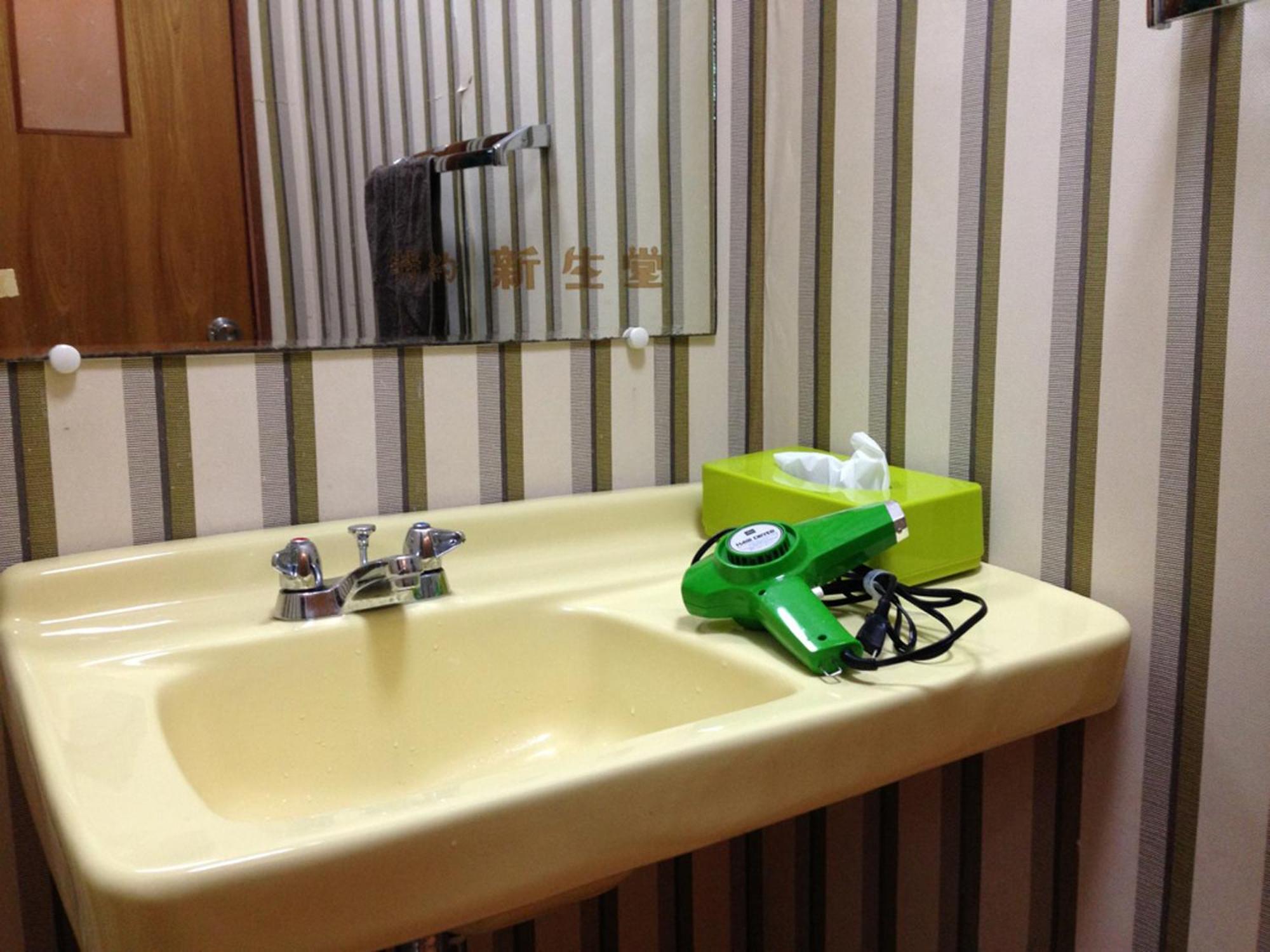 Onomichi Guest House Anago-No-Nedoko Chambre photo